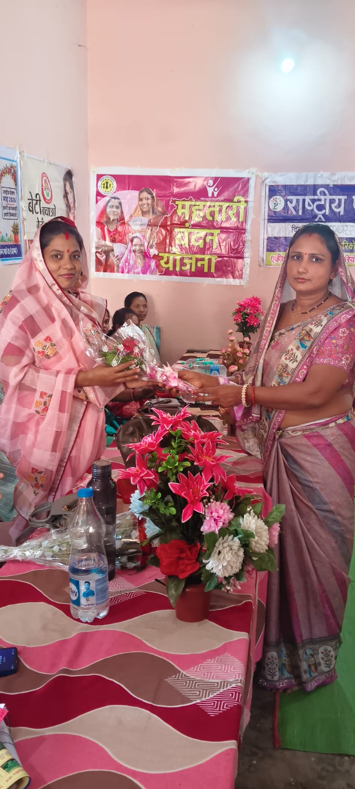 सेवा संकल्प अभियान के तहत जमराव में आंगन मिलन सेवा कार्यक्रम आयोजित