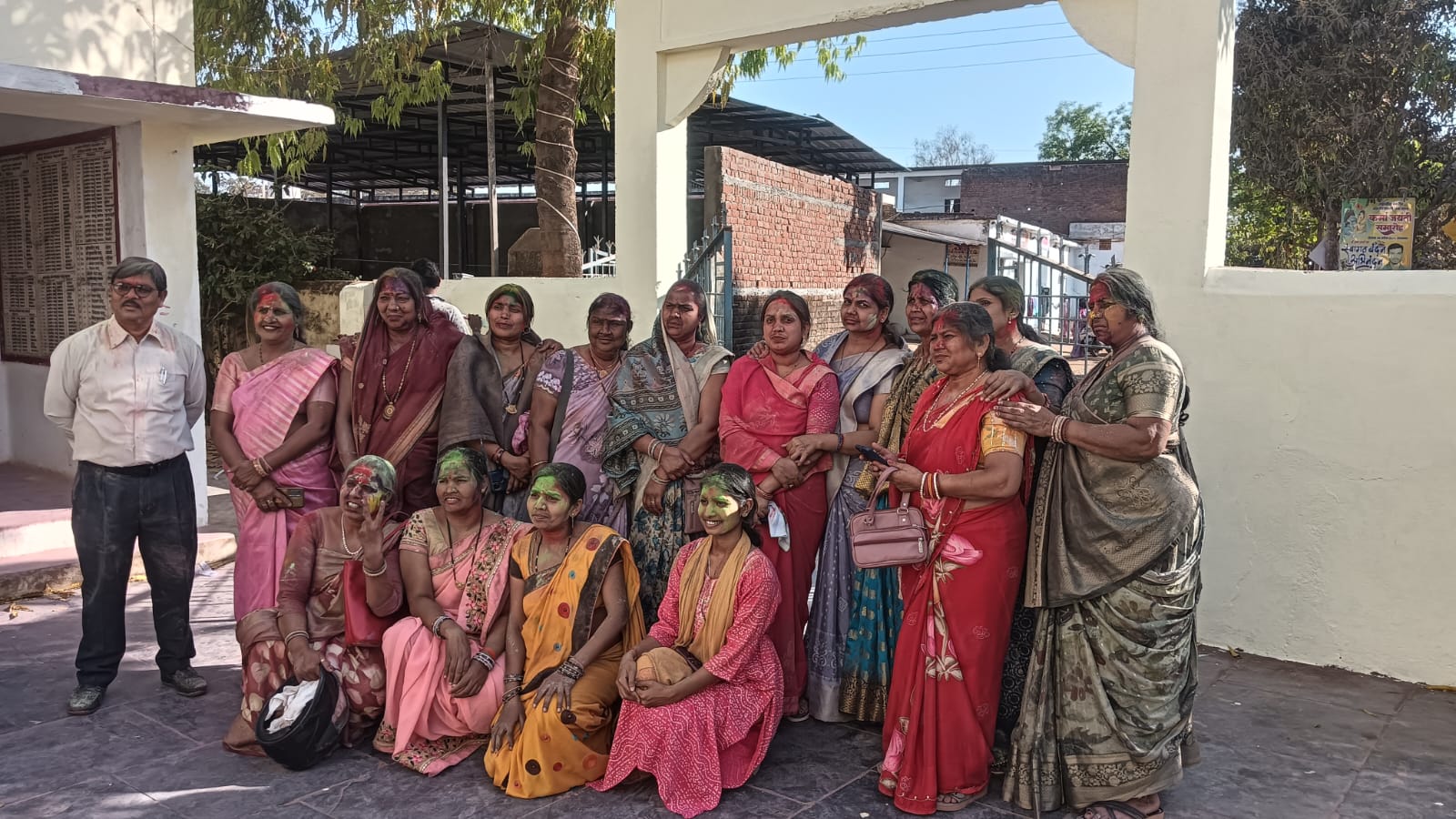 भव्य होली मिलन समारोह: गुण्डरदेही साहू समाज ने आपसी सौहार्द और उल्लास के साथ मनाया रंगों का पर्व।