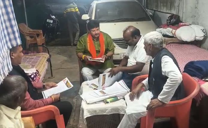 भिलाई सेक्टर-9 के 702(EWS) BSP गरीब परिवारों के लिए प्रधानमंत्री आवास योजना के तहत स्थायी आवास की माँग -डॉ. जय प्रकाश यादव।