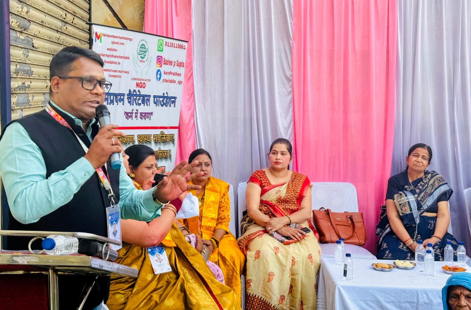 रायपुर: कर्म प्रथम चैरिटेबल फाउंडेशन ने 51 मातृ शक्तियों का किया सम्मान।